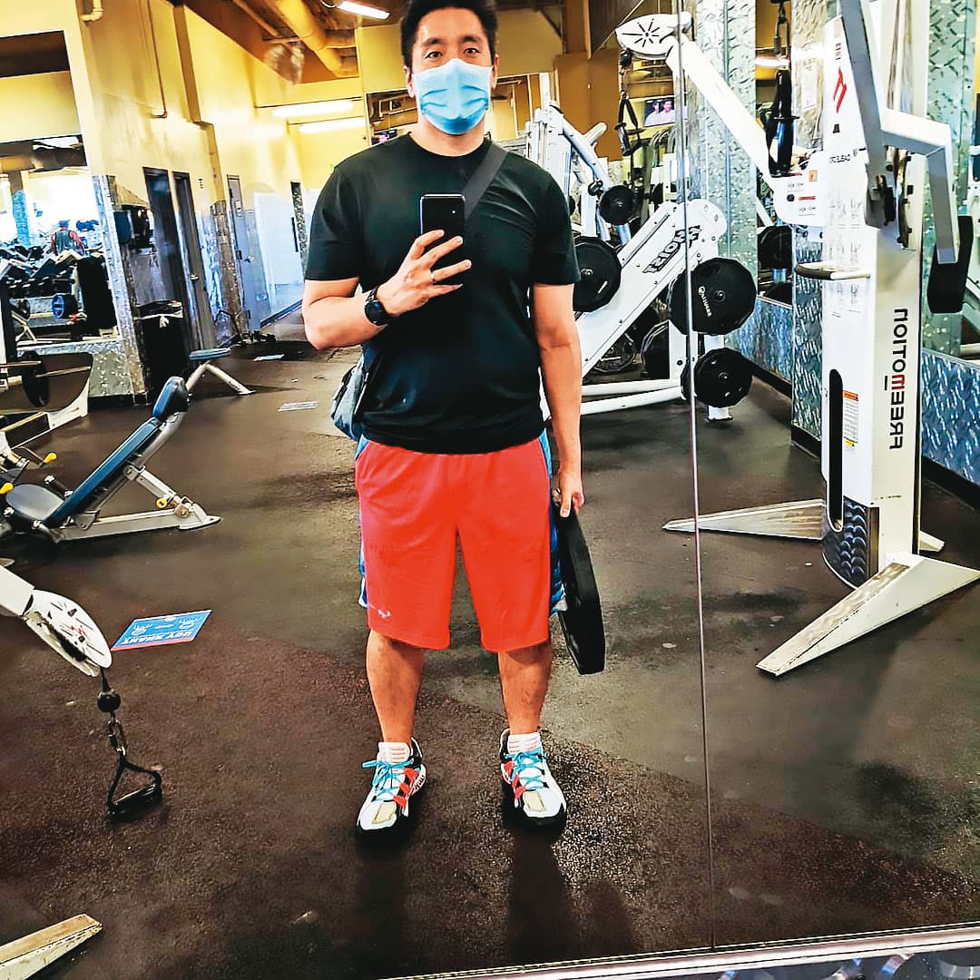 理科先生現在的IG照片也多形單影隻。(翻攝自John IG)
