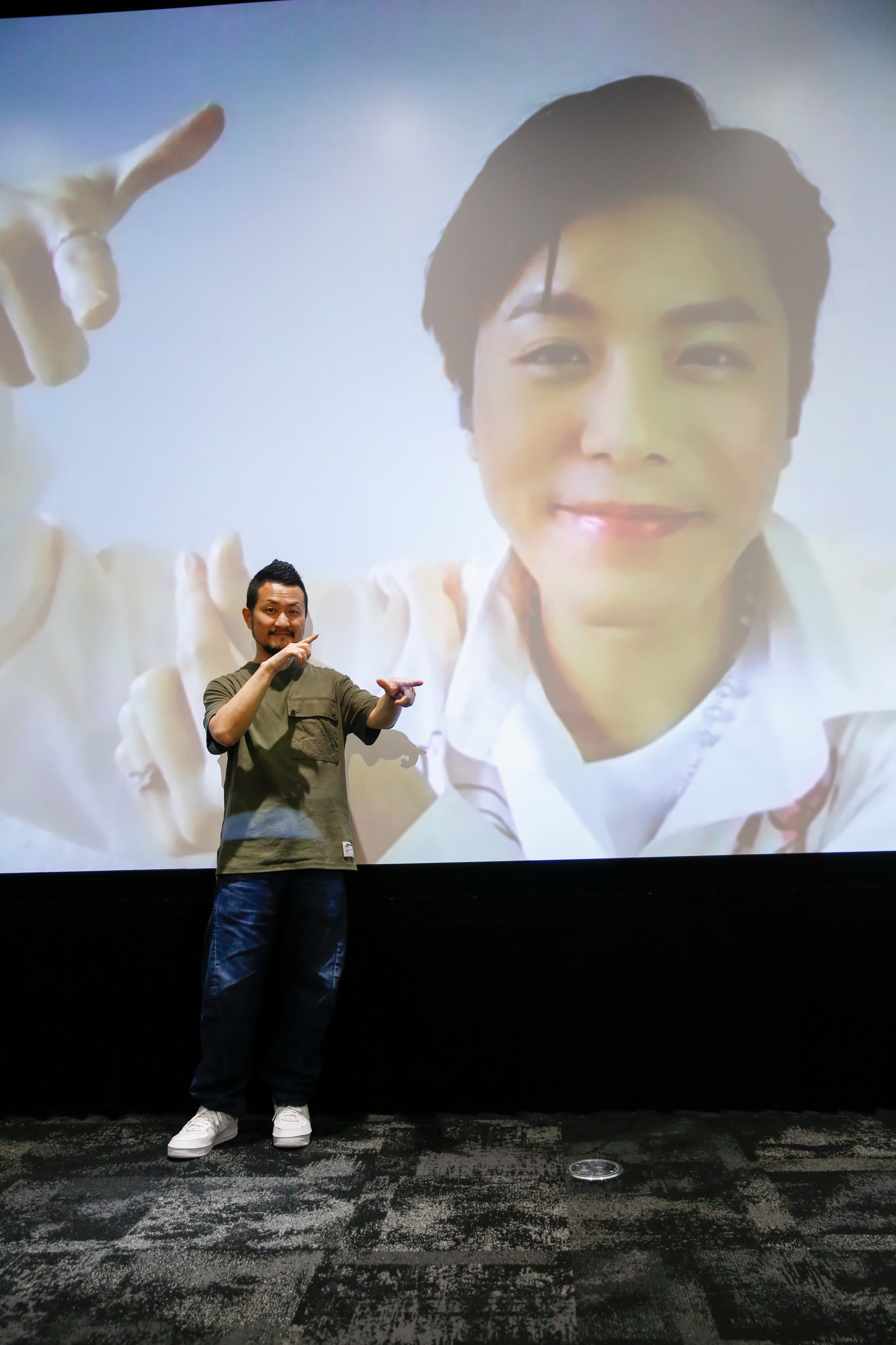 韋禮安為九把刀執導電影《月老》量身打造主題曲〈如果可以〉,今(7日)舉辦MV首映會,人在大陸的他以視訊現身。