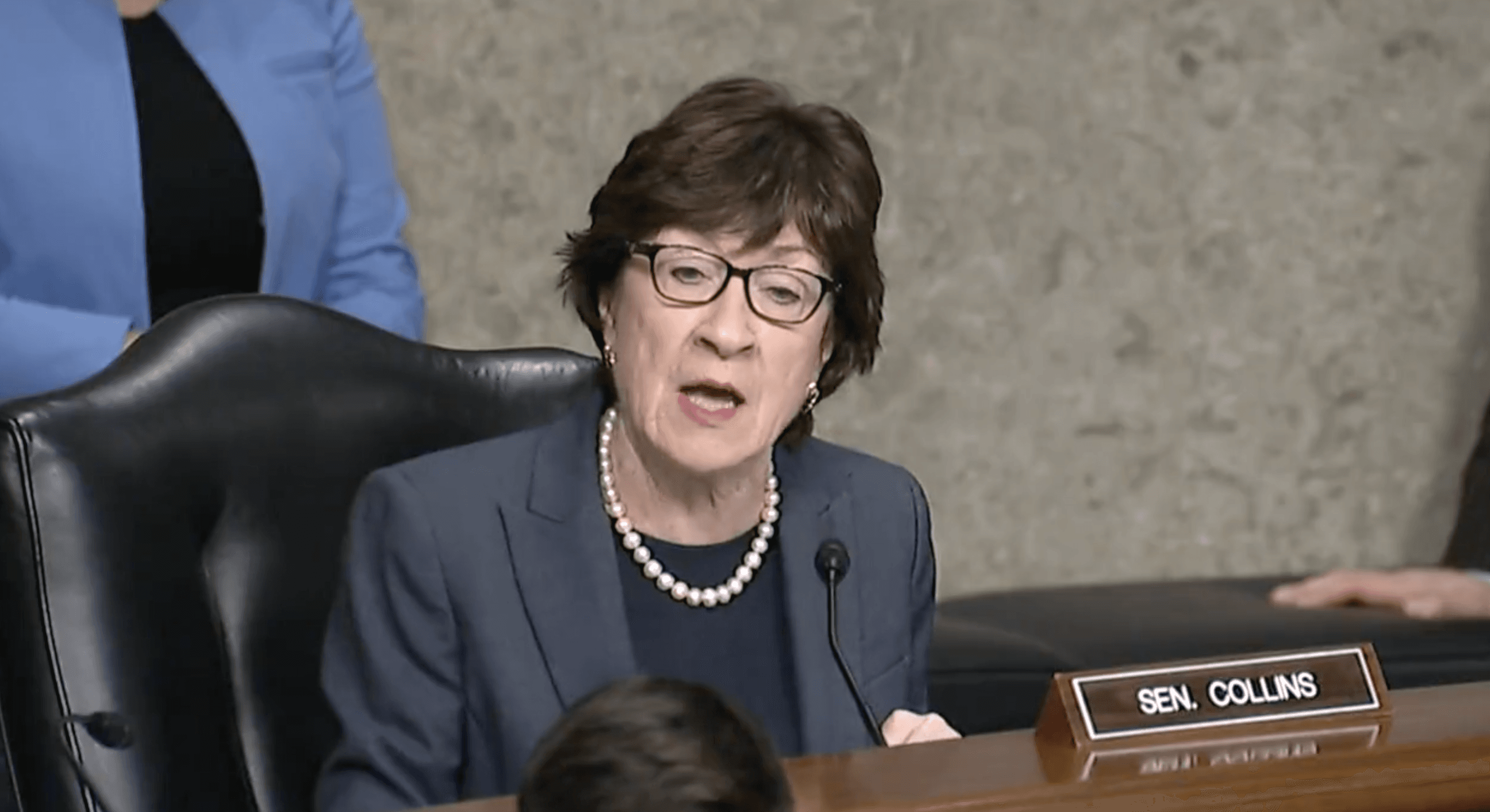 共和黨參議員蘇珊柯林斯接到梅根的電話深感意外。(翻攝SenatorCollins推特)