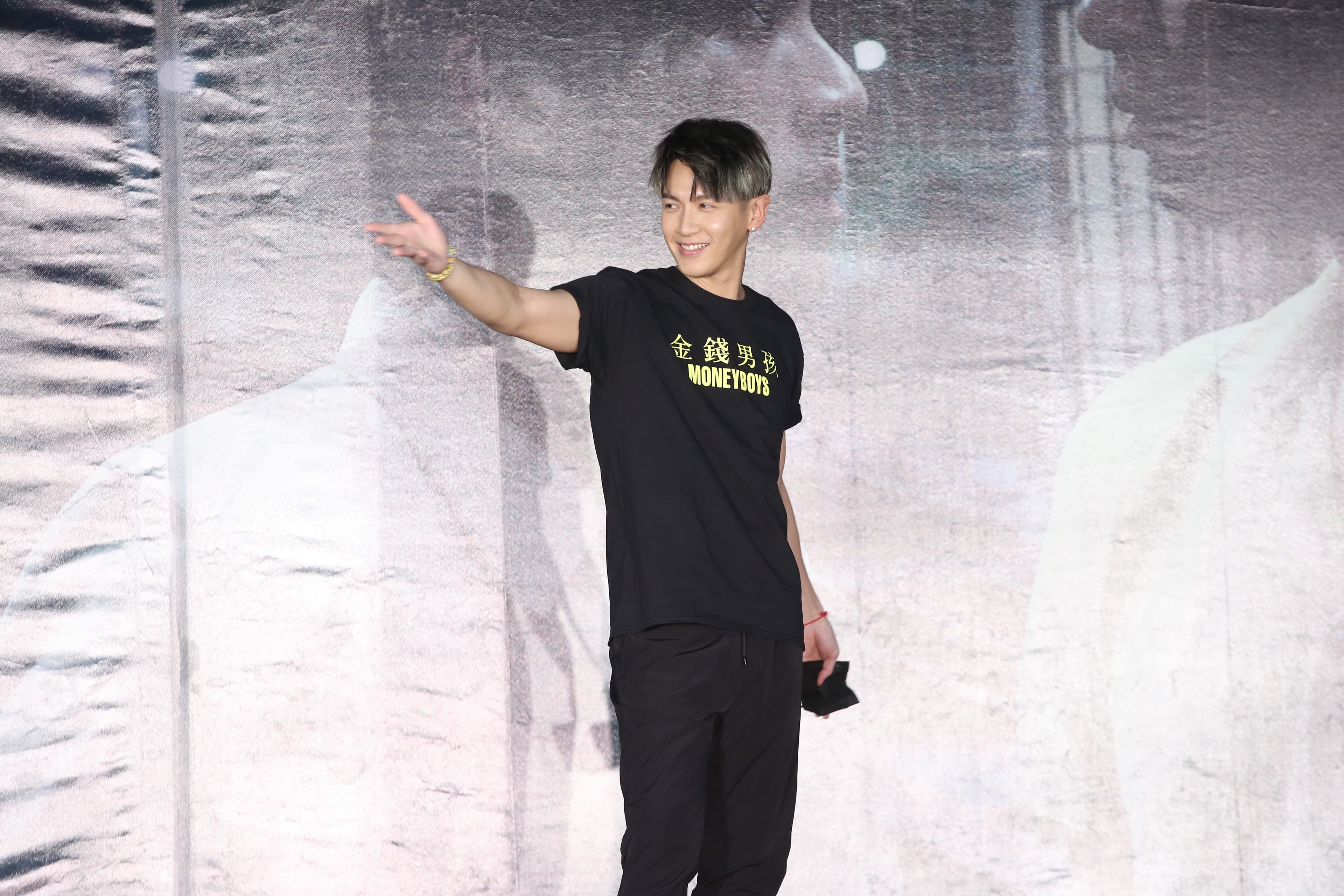 《金錢男孩MONEYBOYS》早前出征坎城影展,柯震東的表現獲得不少國際影評人讚賞,他笑稱自己確實很需要虛榮的讚美。
