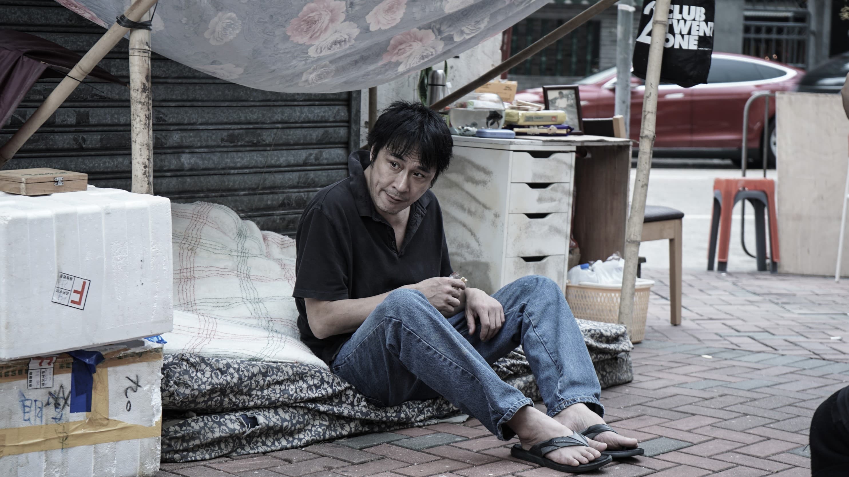 吳鎮宇在拍攝時始終保持片中角色的狀態，半清醒半迷離的神態令柯煒林十分佩服。（滿滿額提供）