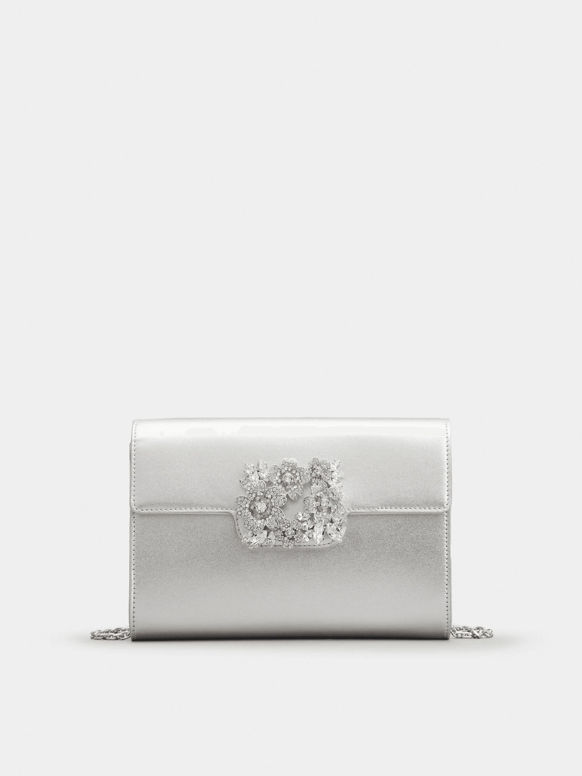 Roger Vivier Bouquet Strass銀色花鑽晚宴包。NT$51,600。