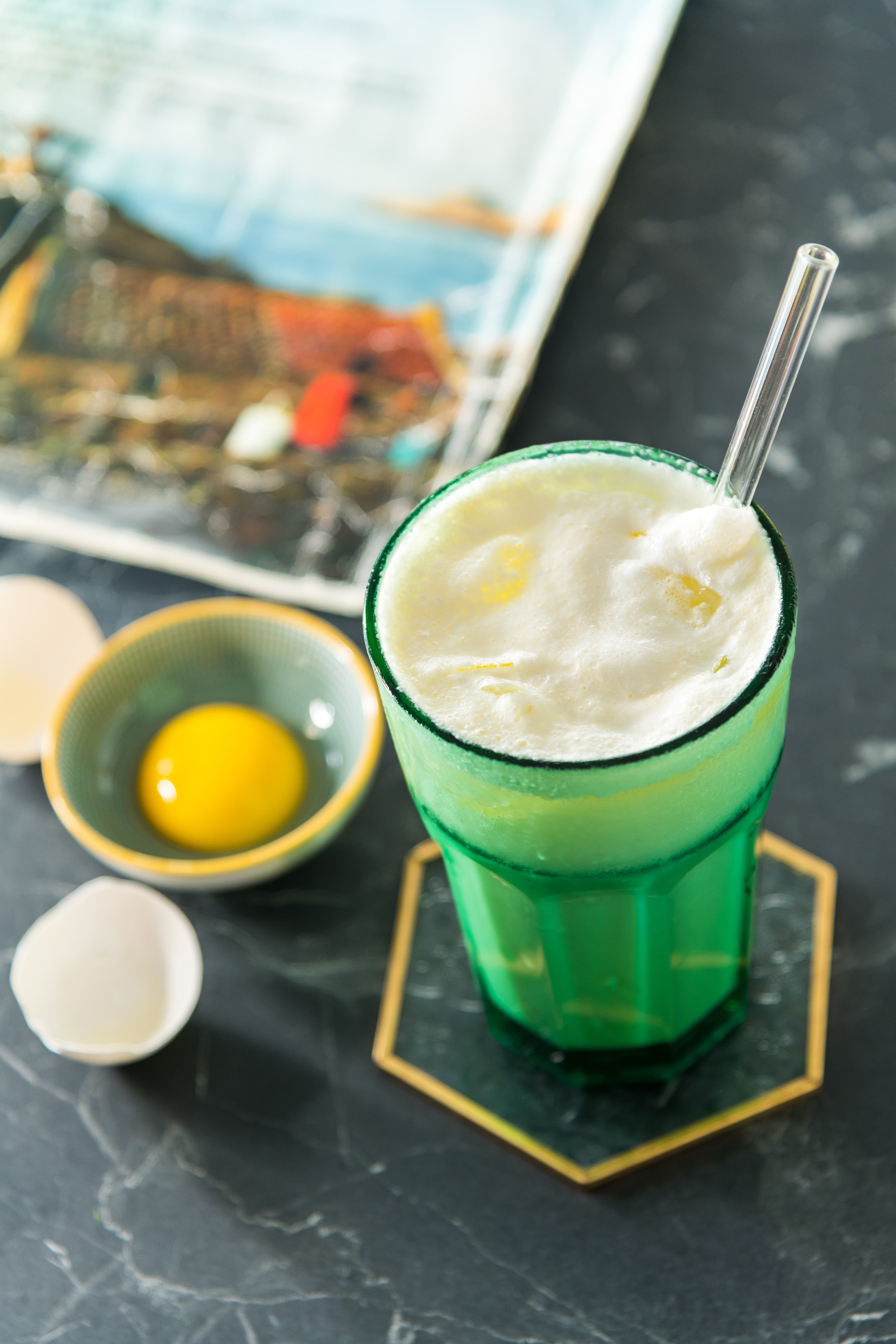 歷史悠久的飲品「蛋蜜汁」,是許多早 期島上阿兵哥的回憶。(60元/中杯)