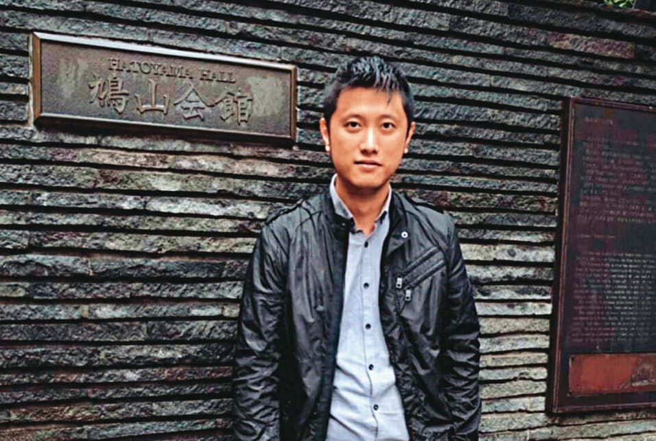 林秉樞以博士生身分掩護,謊稱國安高層幕僚或富二代,靠吹噓、裝熟攀附權貴,估計上百名政商名流遭騙。(翻攝林秉樞臉書Rapheal Lin)