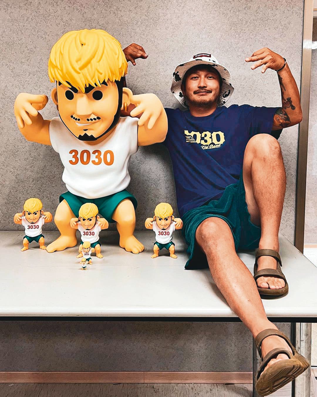 KID成立「野人」品牌,還推出自己造型的扭蛋周邊。(翻攝自KID IG)