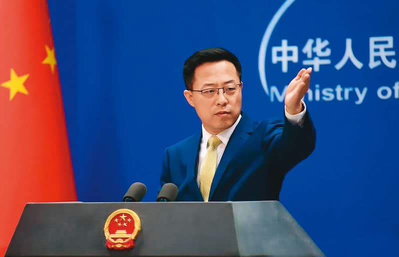 中國外交部發言人趙立堅曾否認刁難立陶宛,還狠嗆歐盟指控不負責任。(翻攝中國外交部發言人辦公室微博)