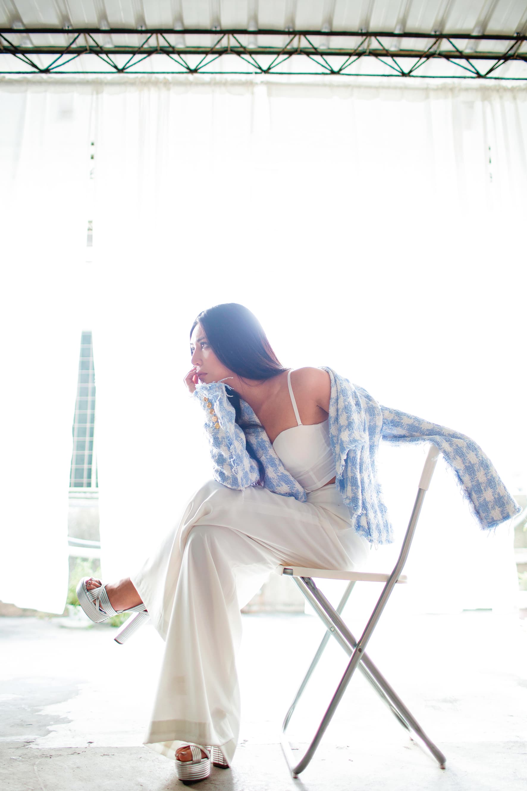  除了與自己和解，安全感也是艾怡良的課題，她慢熟，「那個不安是來自於我怕對方不喜歡我的特質。我一直在揣摩。」  