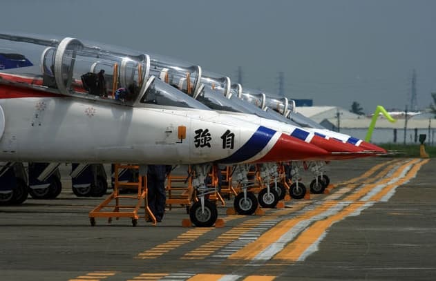 在空軍官校任職的何姓士官,被控詐財400萬還騙色。(翻攝 自空軍官校官網)