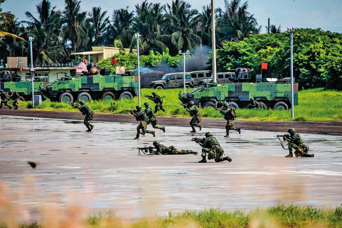 陸軍第十軍團駐地在台中,總兵力逾2萬人。(國防部提供)