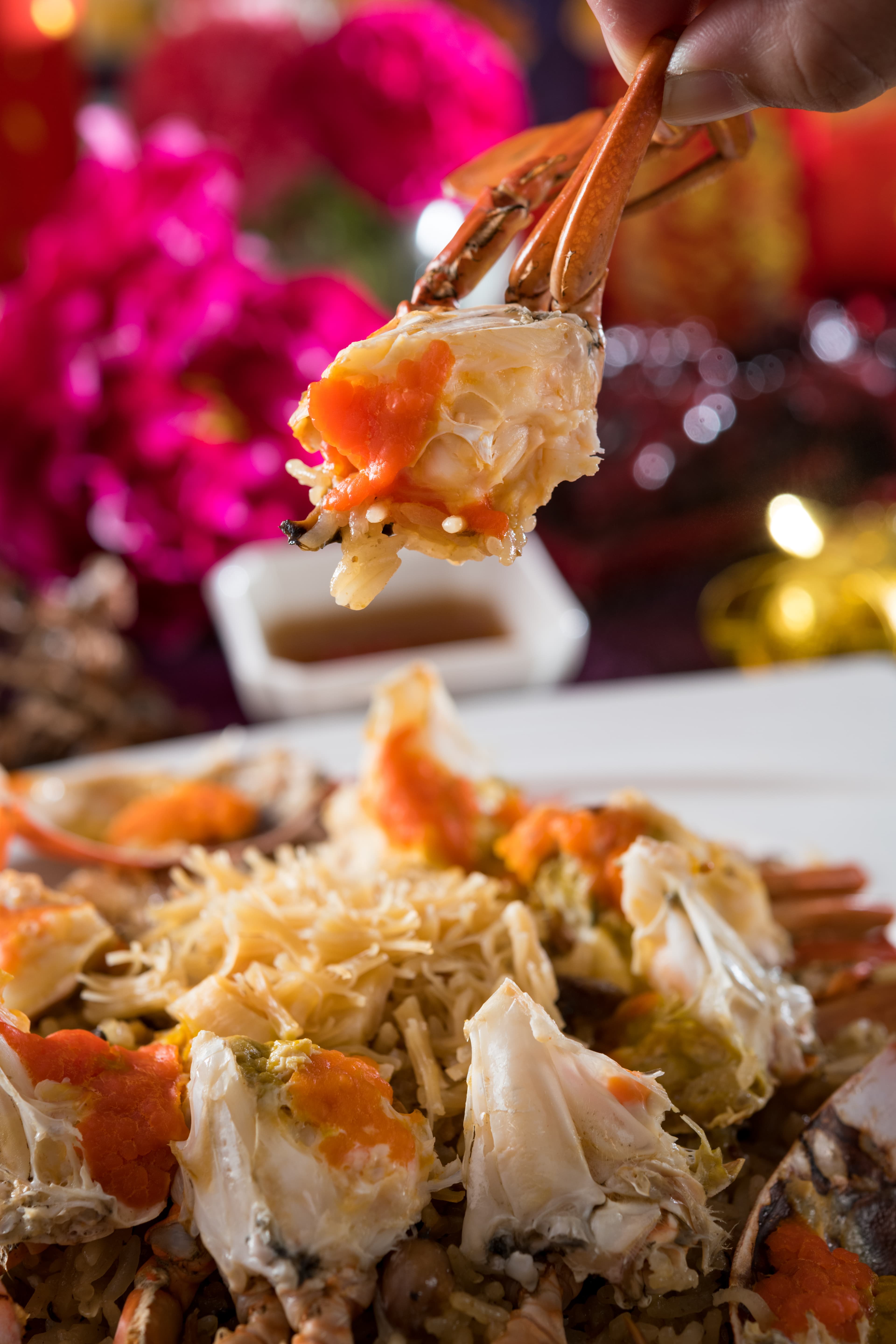 紅蟳米糕是阿霞飯店的招牌料理之一。（880元／中份）