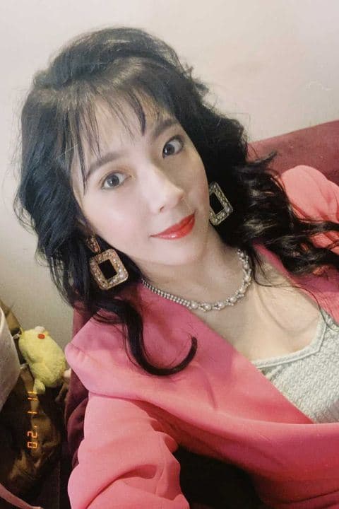 黃琳媛在劇中成為吳慷仁的旗下小姐。(翻攝自黃琳媛IG)