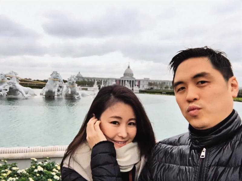 王泉仁與麻衣婚姻鬧得難堪，分隔兩地加上疫情影響，導致王文洋要見孫子非常不容易。（翻攝佐藤麻衣臉書）