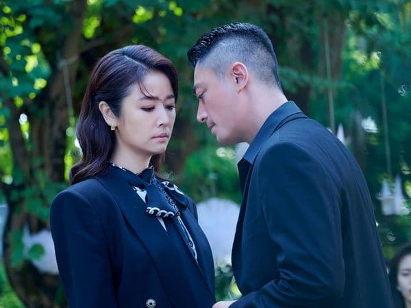 林心如劇中和霍建華有精彩對手戲。(Netflix 提供)