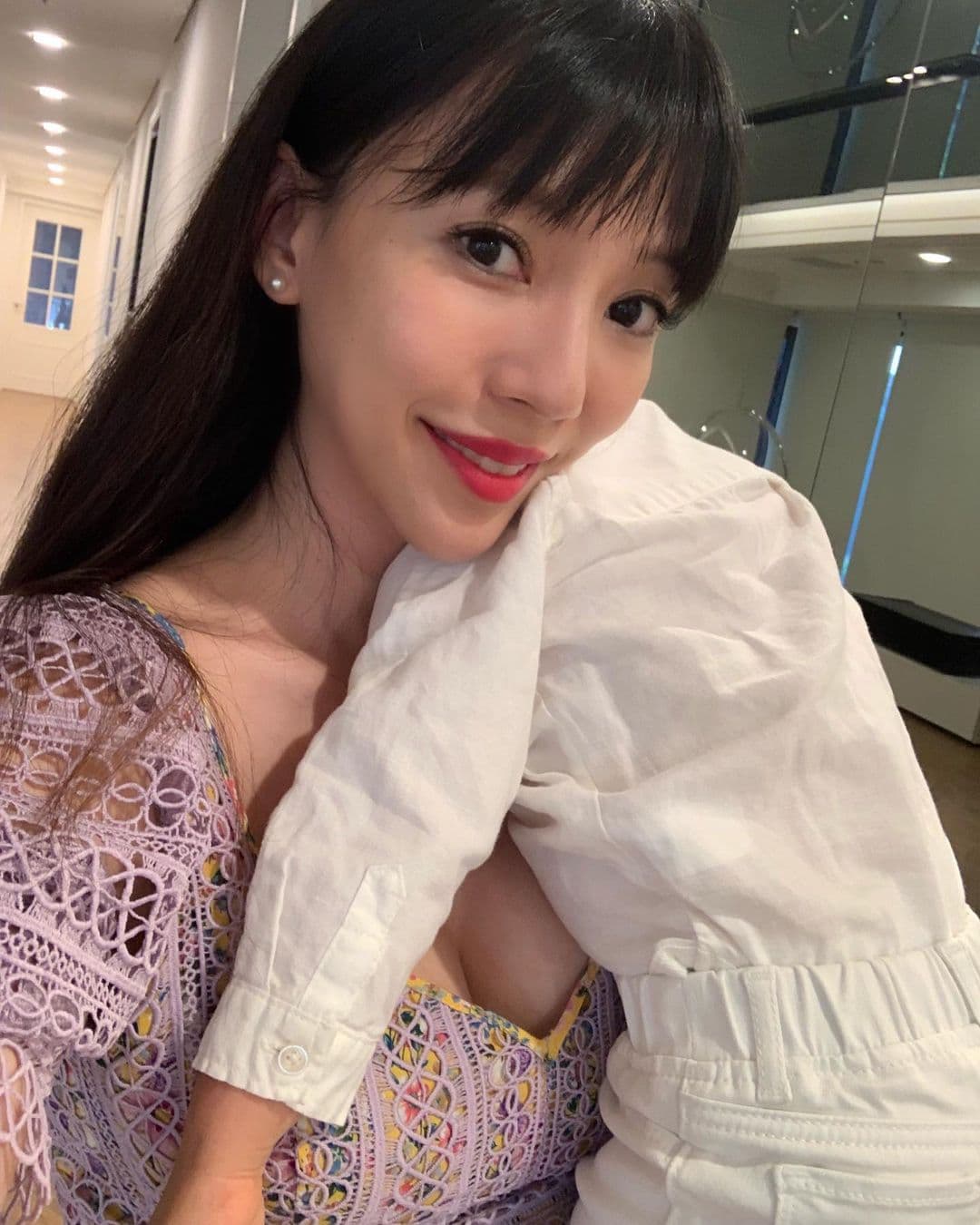 王力宏前妻李靚蕾向世人證明,要揭開男人真面目,首先要理智並把文筆訓練好。(翻攝李靚蕾IG)