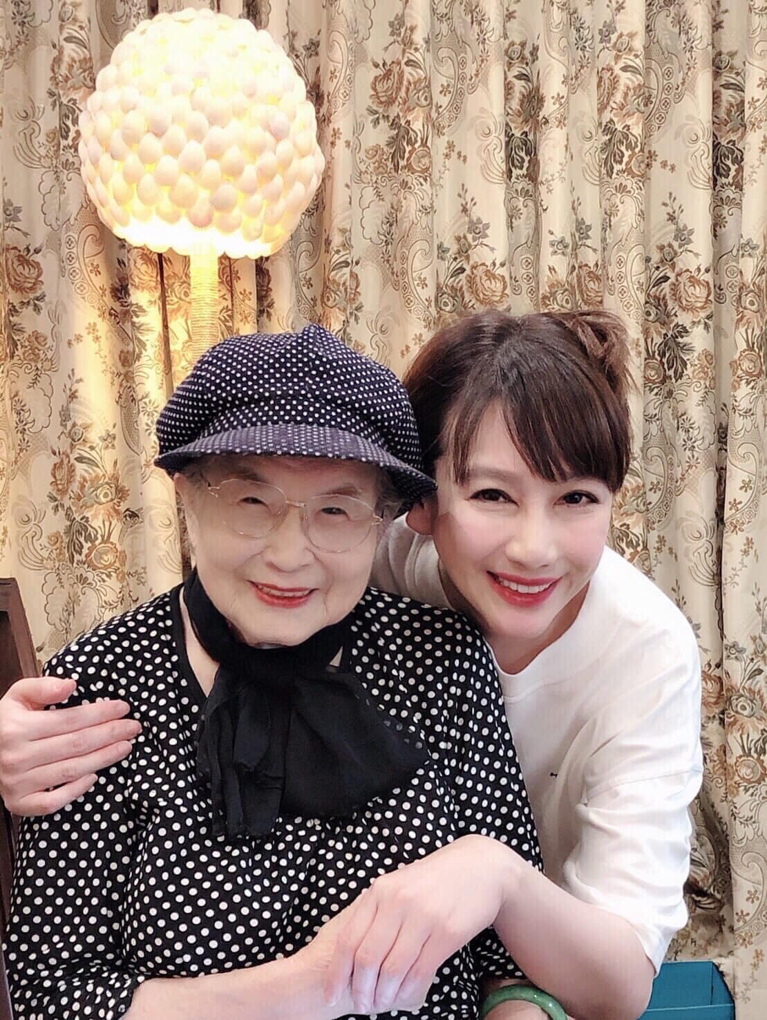 陳子璇與跟高媽媽婆媳感情好。(翻攝陳子璇臉書)