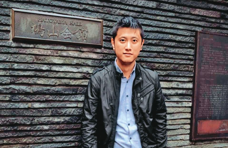林秉樞以博士生身分掩護,謊稱國安高層幕僚或富二代,靠吹噓、裝熟攀附權貴,一堆政商名流因此遭騙。(翻攝林秉樞臉書)