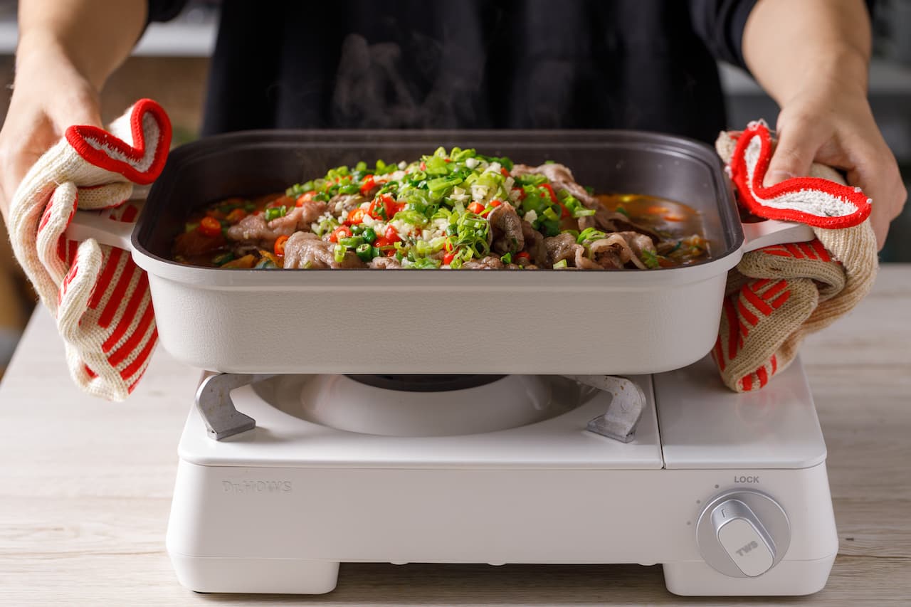 米兒也經常開團食材、烹飪電器,像是這組美型卡式爐,就吸引粉絲跟團。