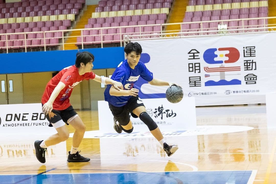 王品澔在《全明星運動會》籃球項目拿到MVP。（翻攝王品澔IG）