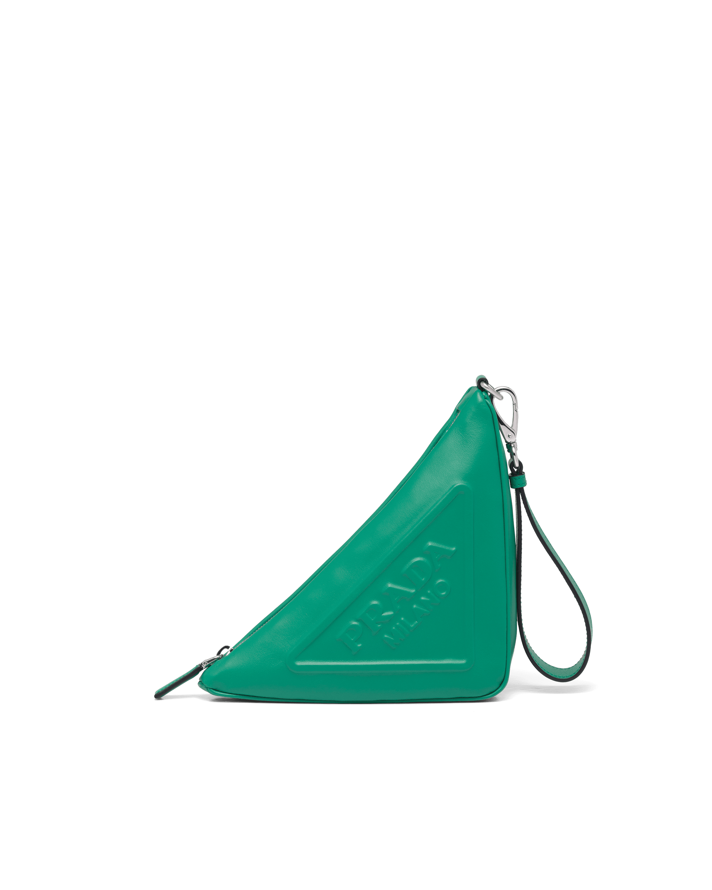 Triangle小牛皮三角手提包。NT$48,000(PRADA提供)
