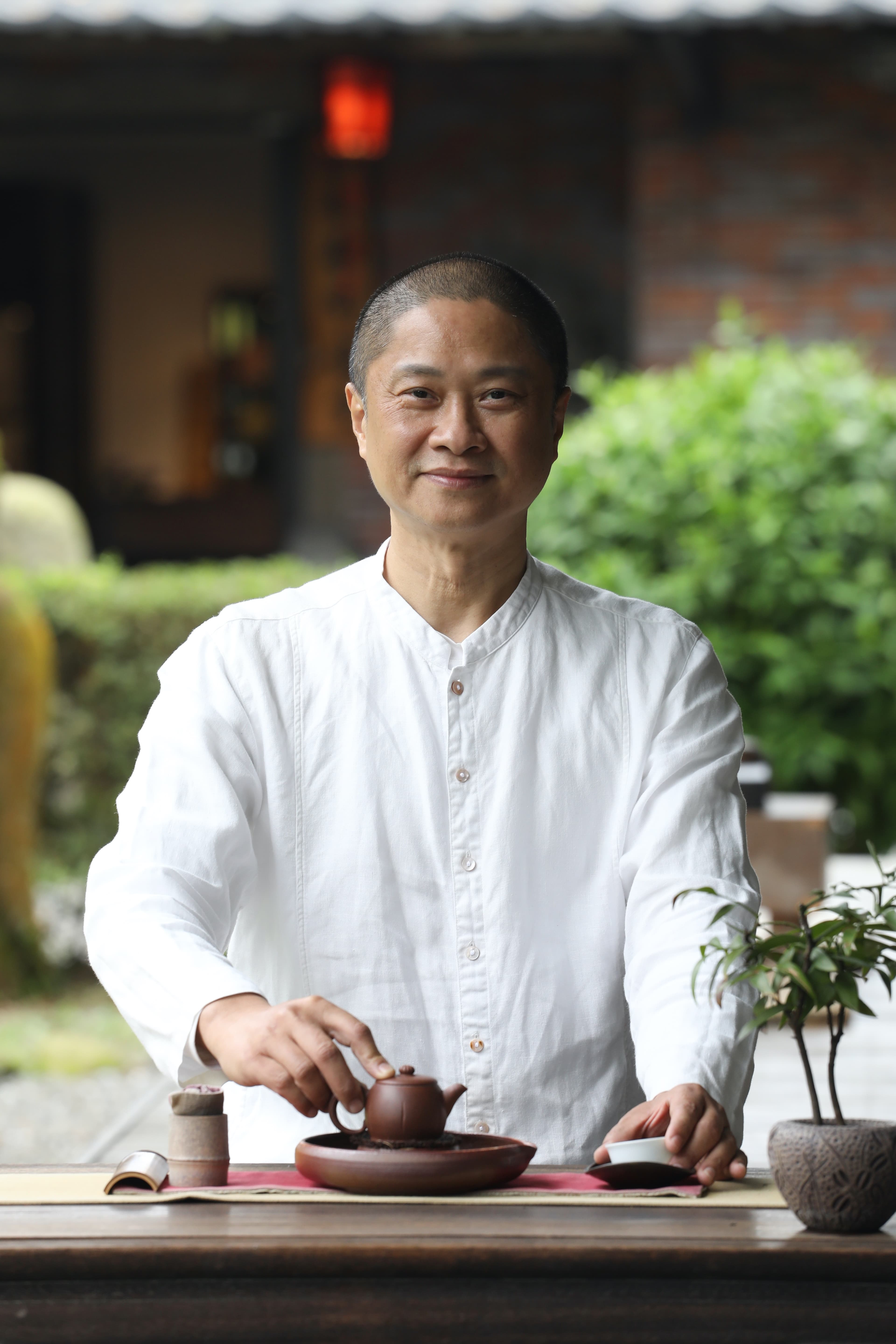 創辦人陳健宏帶領團隊摘下台灣首屆米其林綠星獎項,希望素食走入人們的飲食日常。