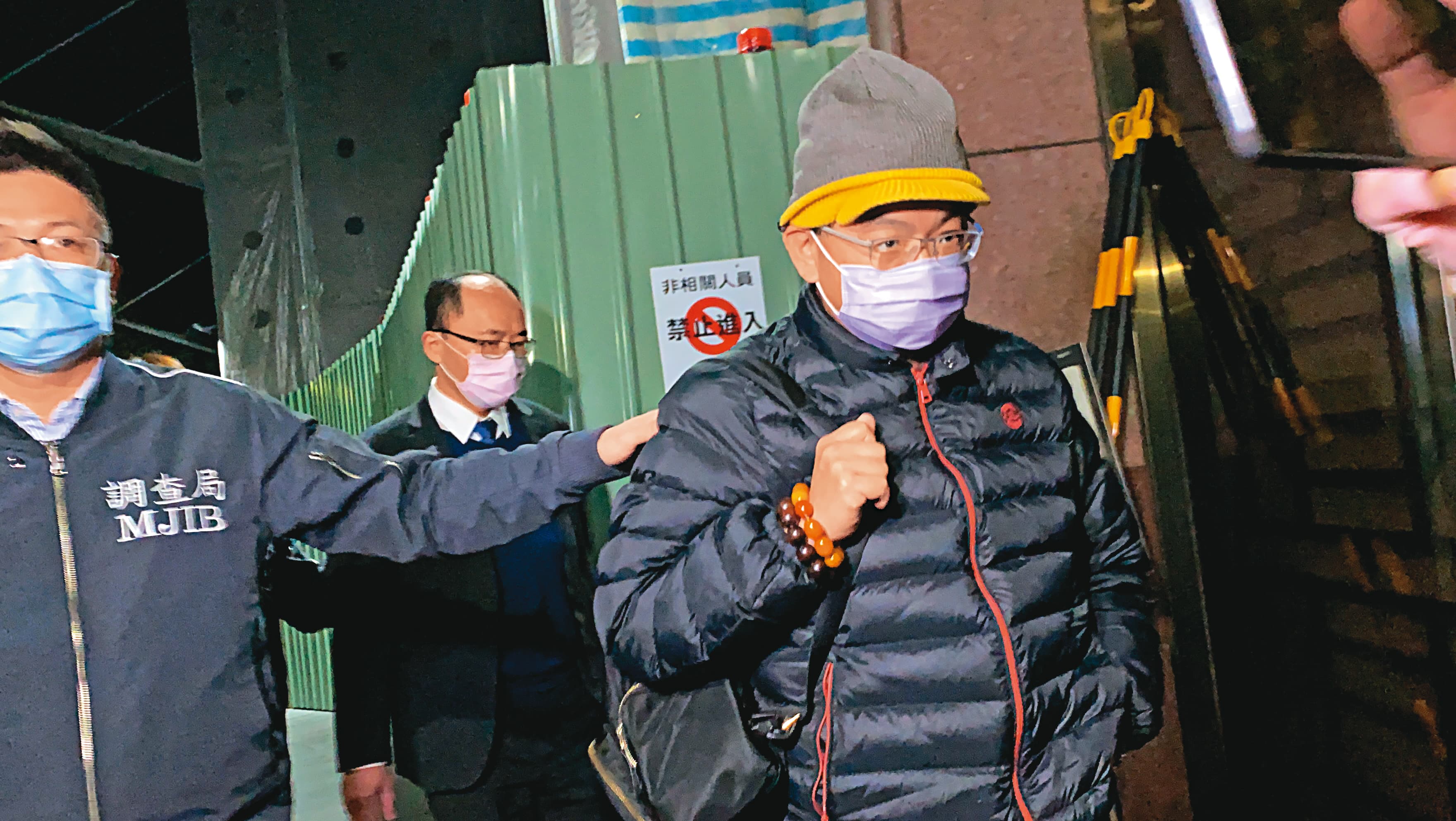 施景彬與江明南是康友-KY及淘帝-KY簽證會計師,2公司接連涉及假帳,2人均遭檢調約談並交保。(ETtoday新聞雲)