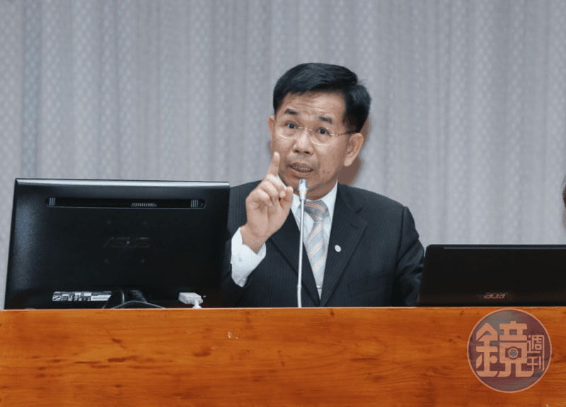 潘文忠認為黃郁婷的不當言行是一而再再而三,傷害國人感情。(本刊資料照)