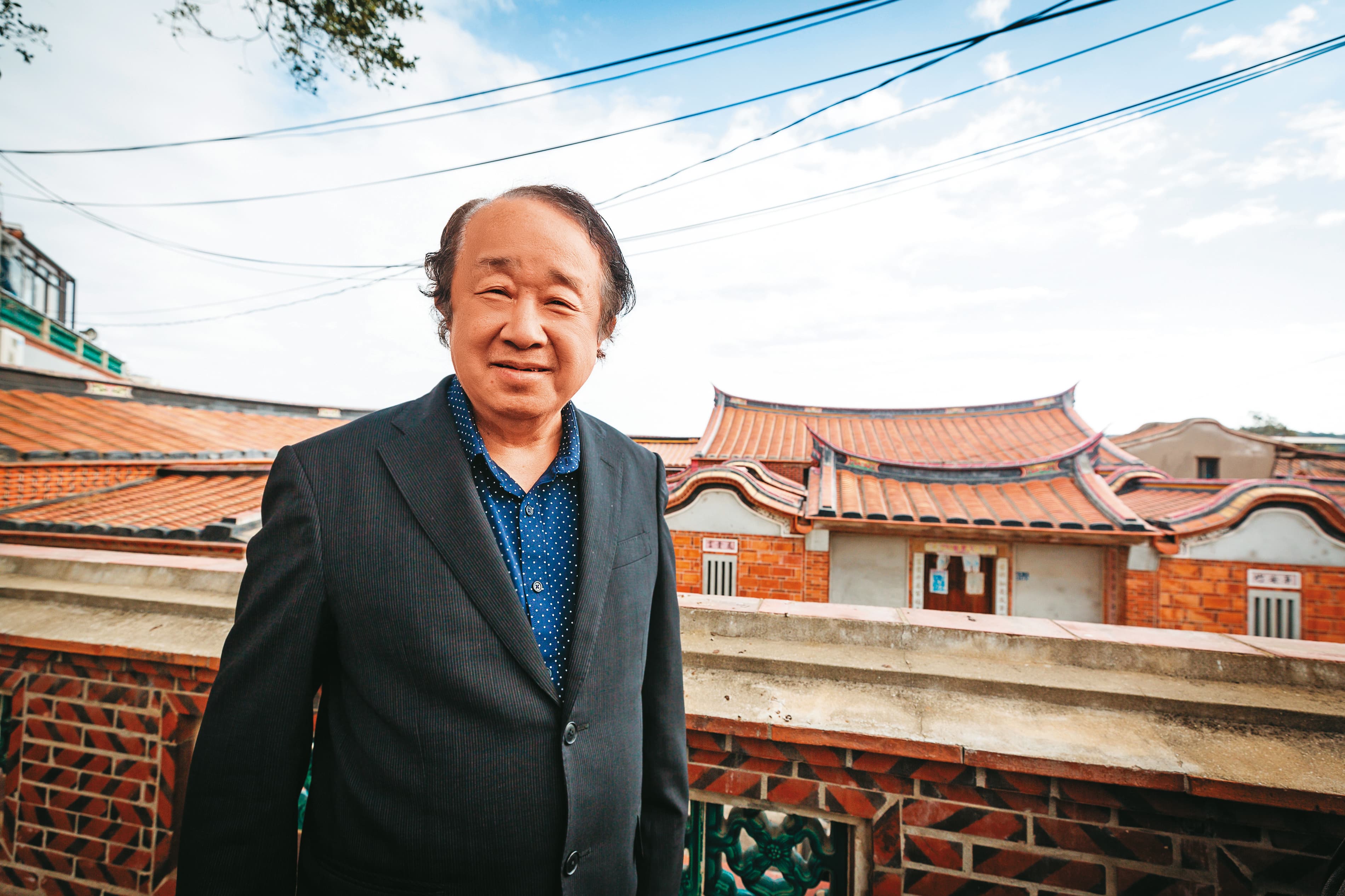 深居簡出的潘思源,論語說「人生七十而從心所欲」正是他的生活寫照。