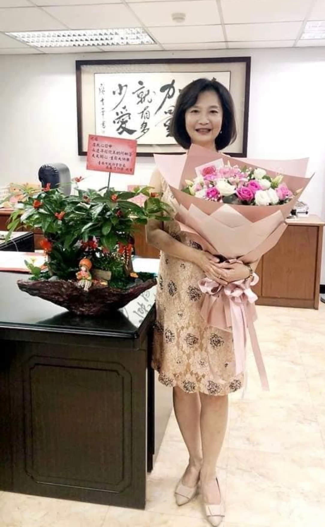 擔任北市警局少年隊長的邱子珍因為出書、主持節目在網路竄紅。(翻攝邱子珍臉書)
