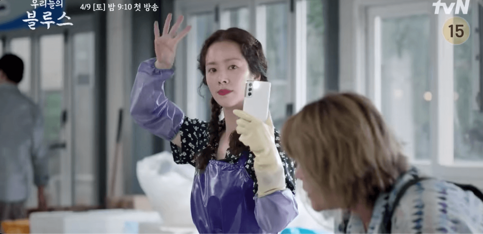 韓志旼在《我們的藍調》是海女。(翻攝自tvN YouTube)
