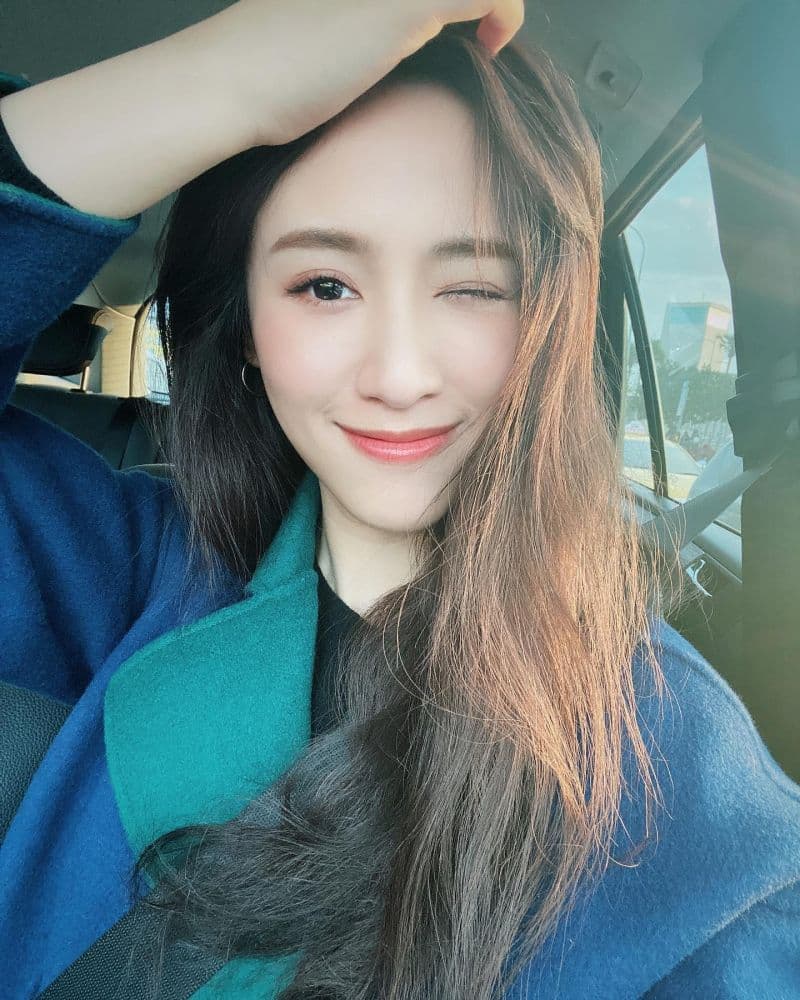 吳姍儒的中文雖然只有國中程度,但還是閉關寫了六萬字的散文。(翻攝自吳姍儒臉書)