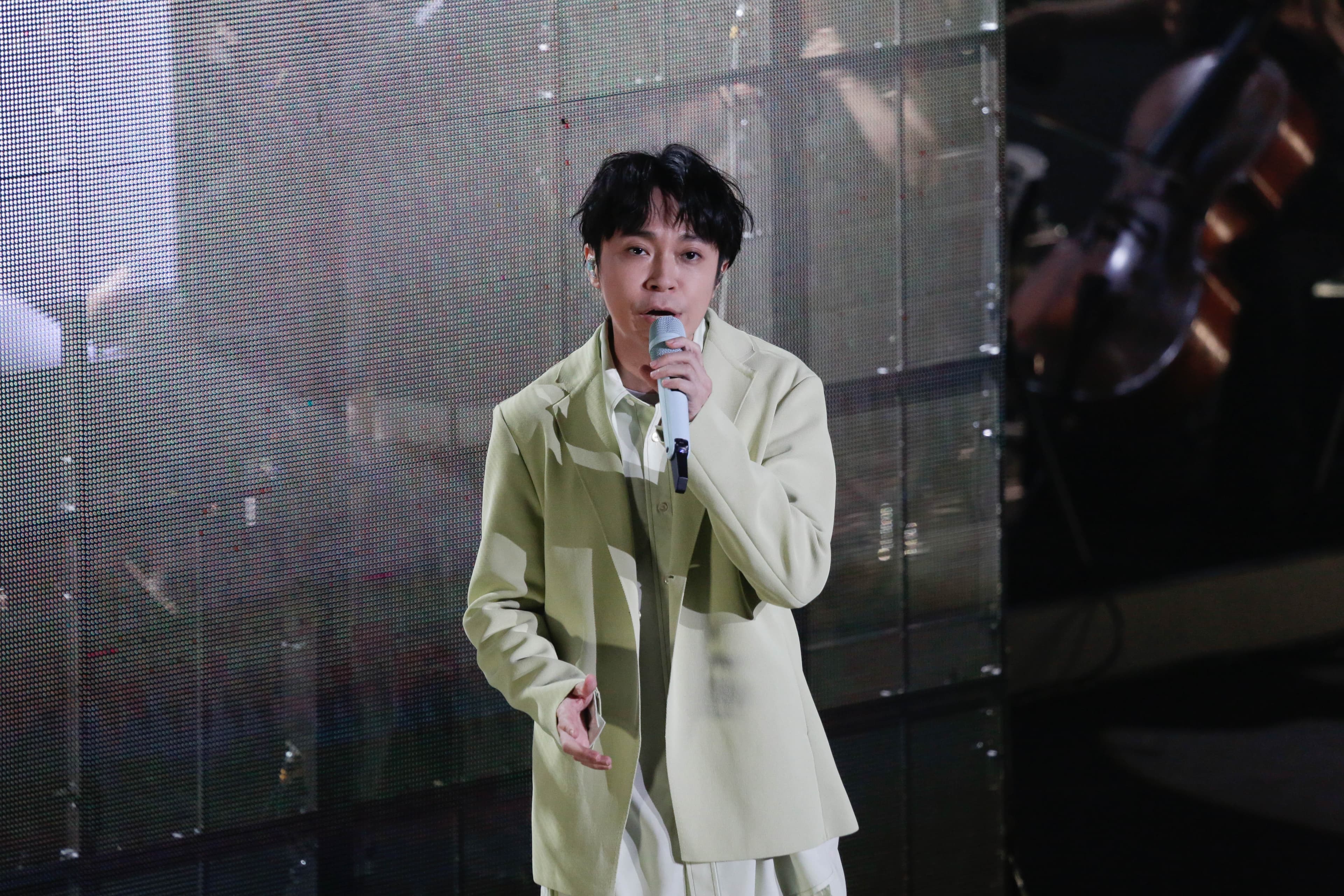 吳青峰妙語如珠。