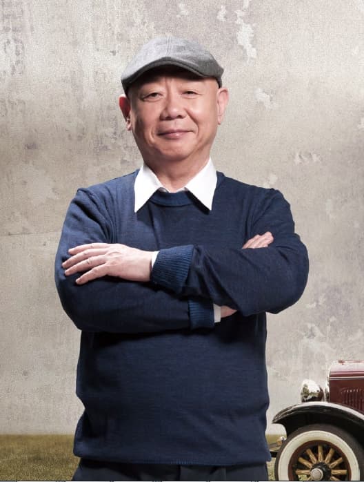 顧寶明遺照帶著溫暖笑容。(果陀劇場提供)