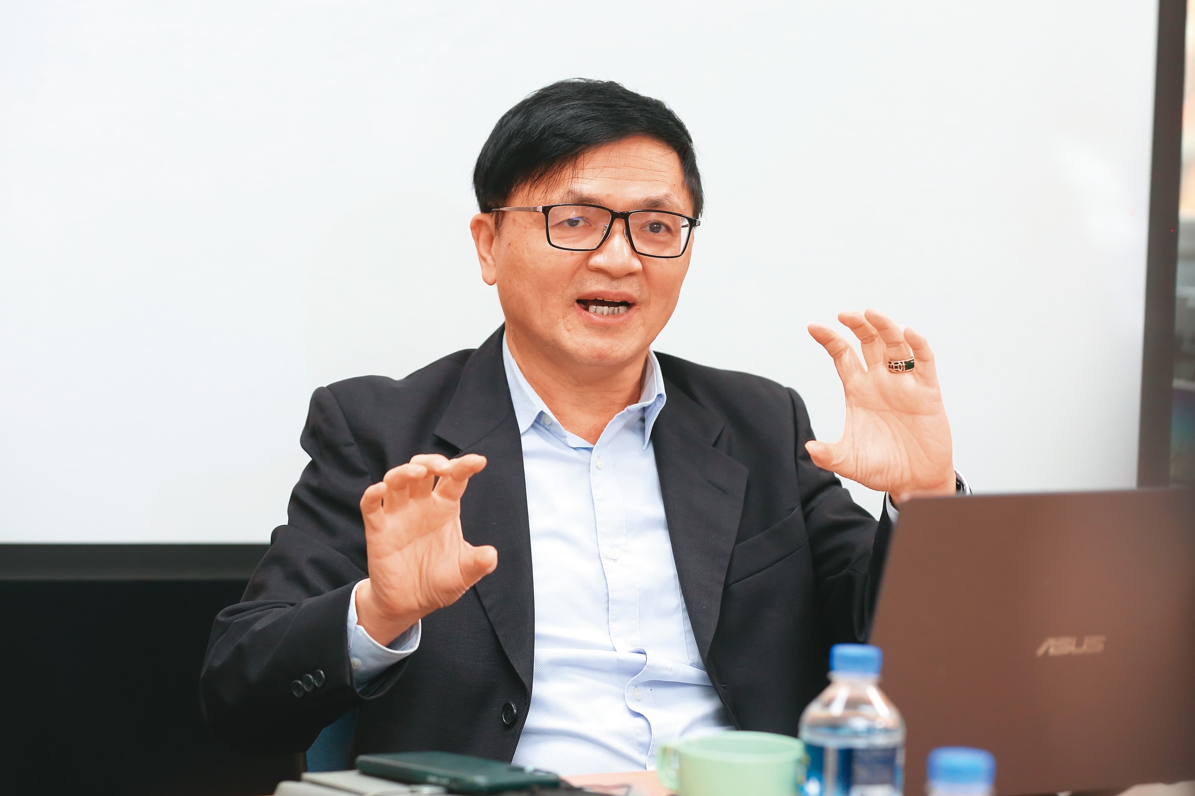 亞勳科技總經理李長鴻表示,亞勳C-V2X解決方案已攻入歐、美、日市場,並取得國際Tire 1業者青睞。