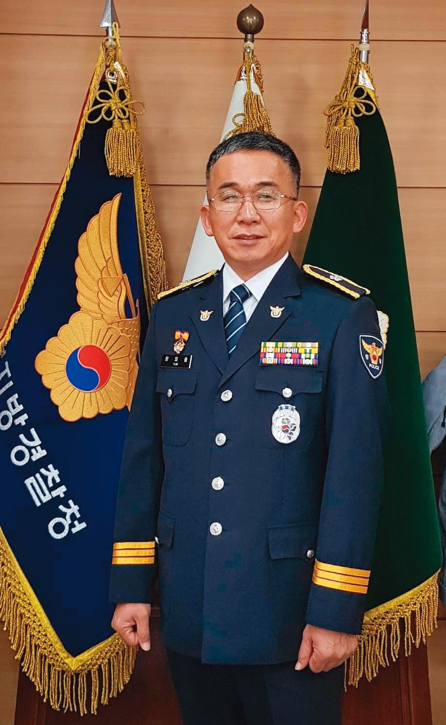 陳善圭飾演的國榮秀原型為慶南警察廳搜查部長尹外出(圖)。(翻攝自KANPA)