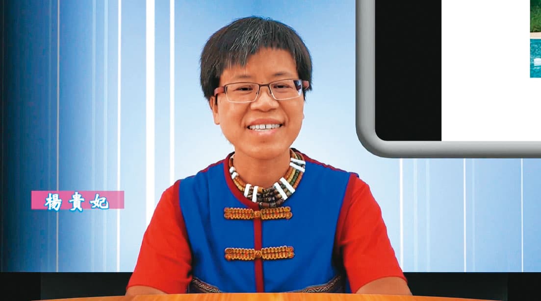 護理長楊貴妃口才不錯,常代表牡丹鄉衛生所出席各種活動。(翻攝衛福部國健署YouTube)