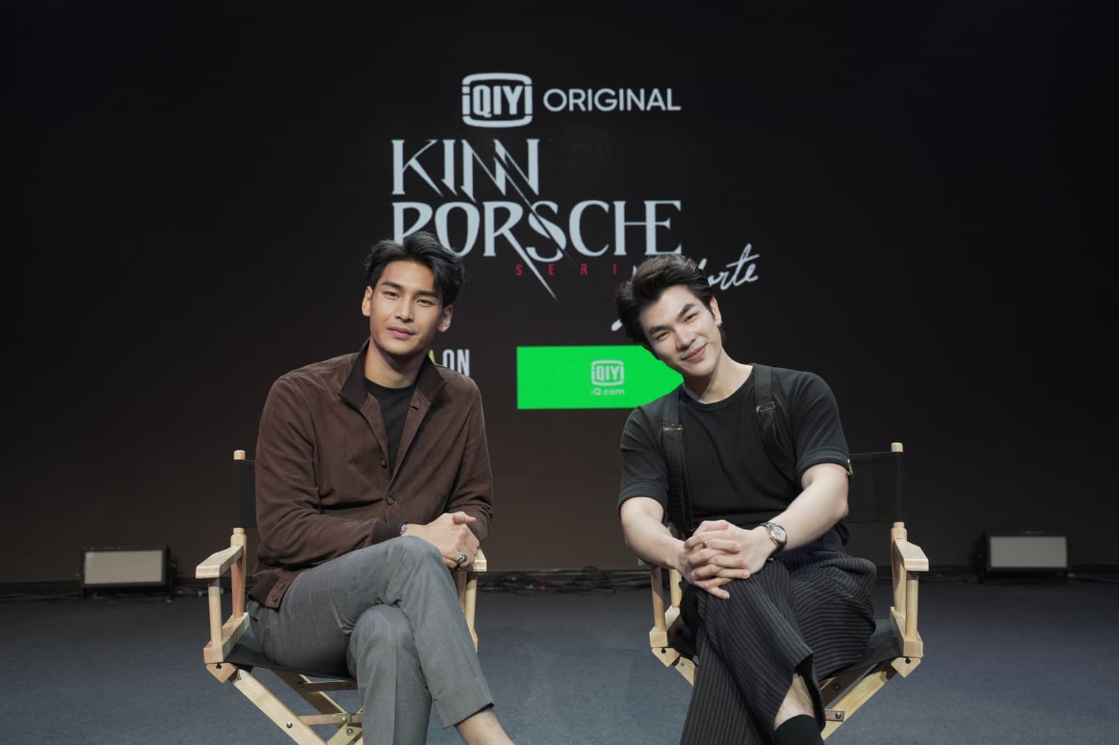Apo(左)與Mile首度挑戰BL題材,希望粉絲們會喜歡《Kinn Porsche 黑幫少爺愛上我》。(愛奇藝國際站提供)