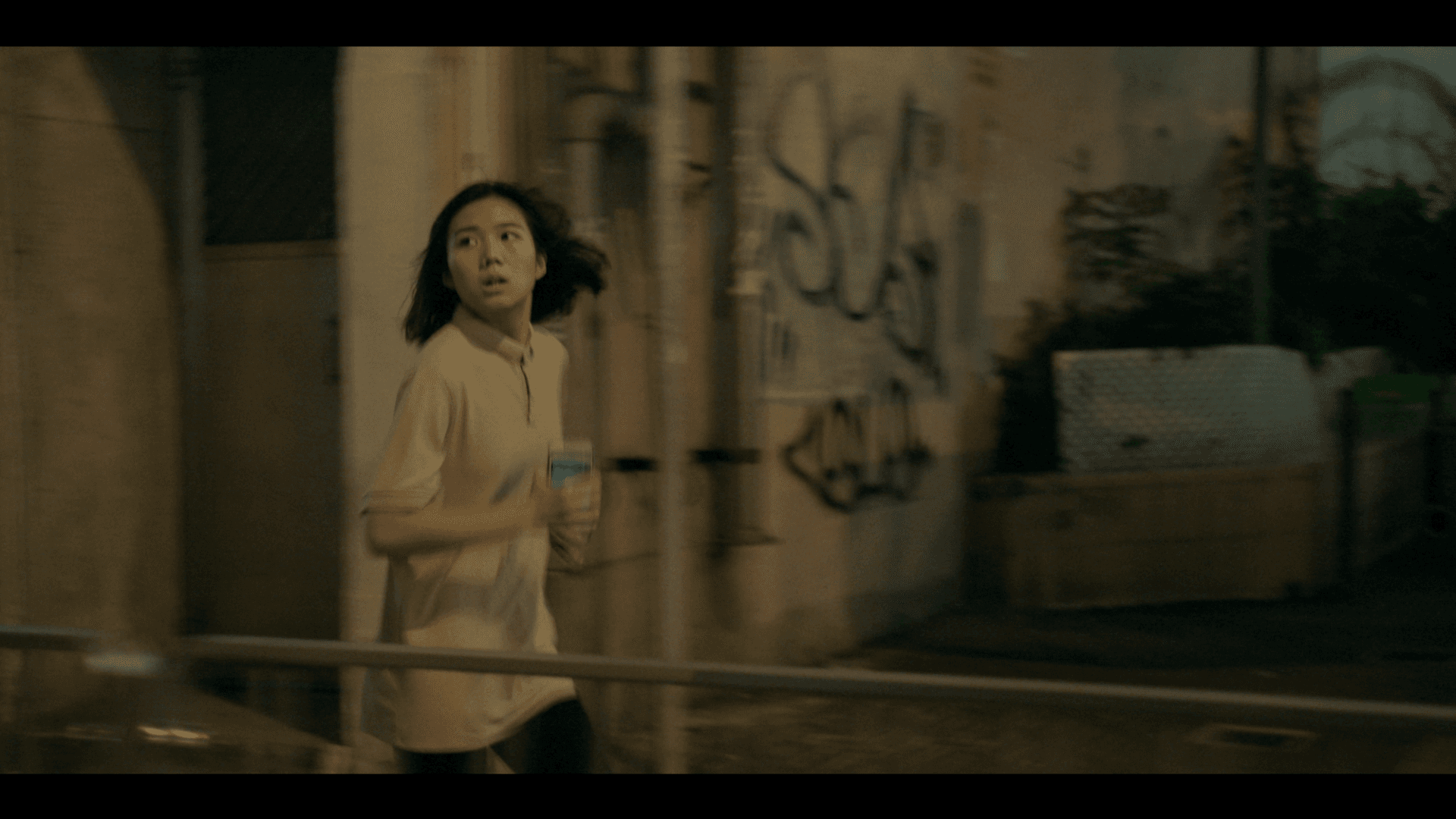 李珮怡在《少年》飾演YY的好友何子悅。 (光年映畫提供)