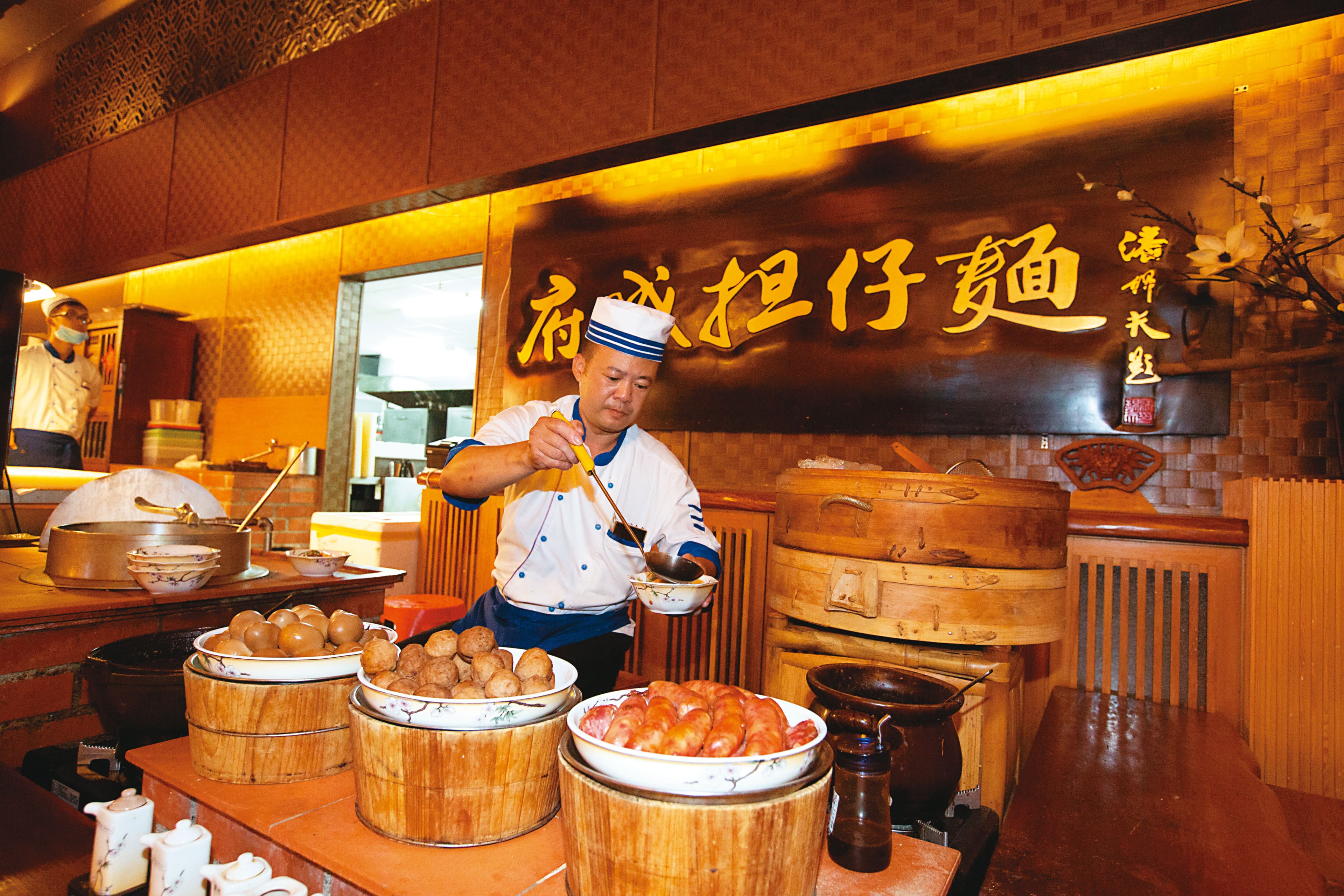 李日東入股御頂後,將頂鮮餐廳、台南擔仔麵(圖)等餐飲品牌整合導入。