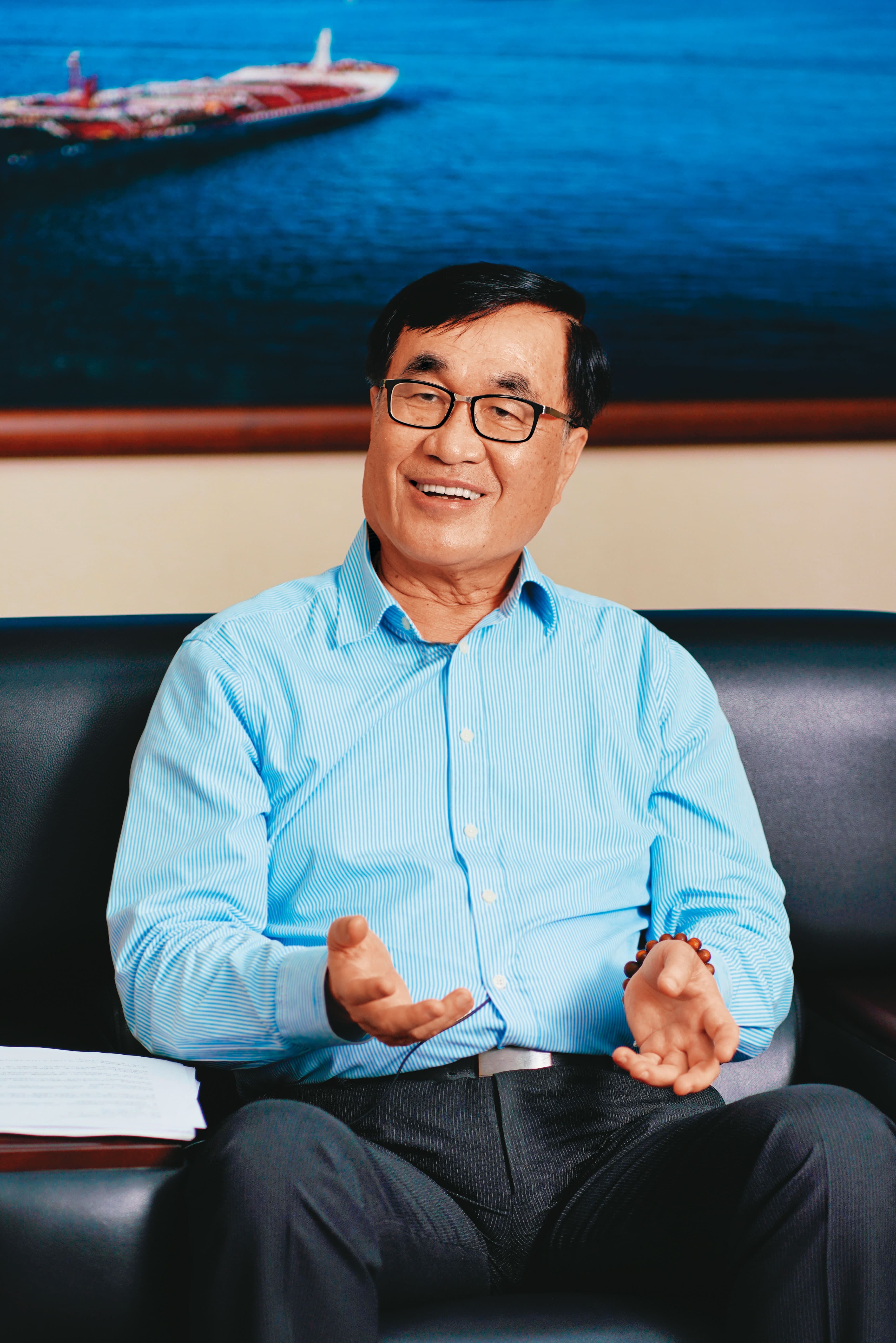 高雄藍軍分裂,遲未整合出市長人選,眼下只有李四川(圖)能成為各派系間的最大公約數。