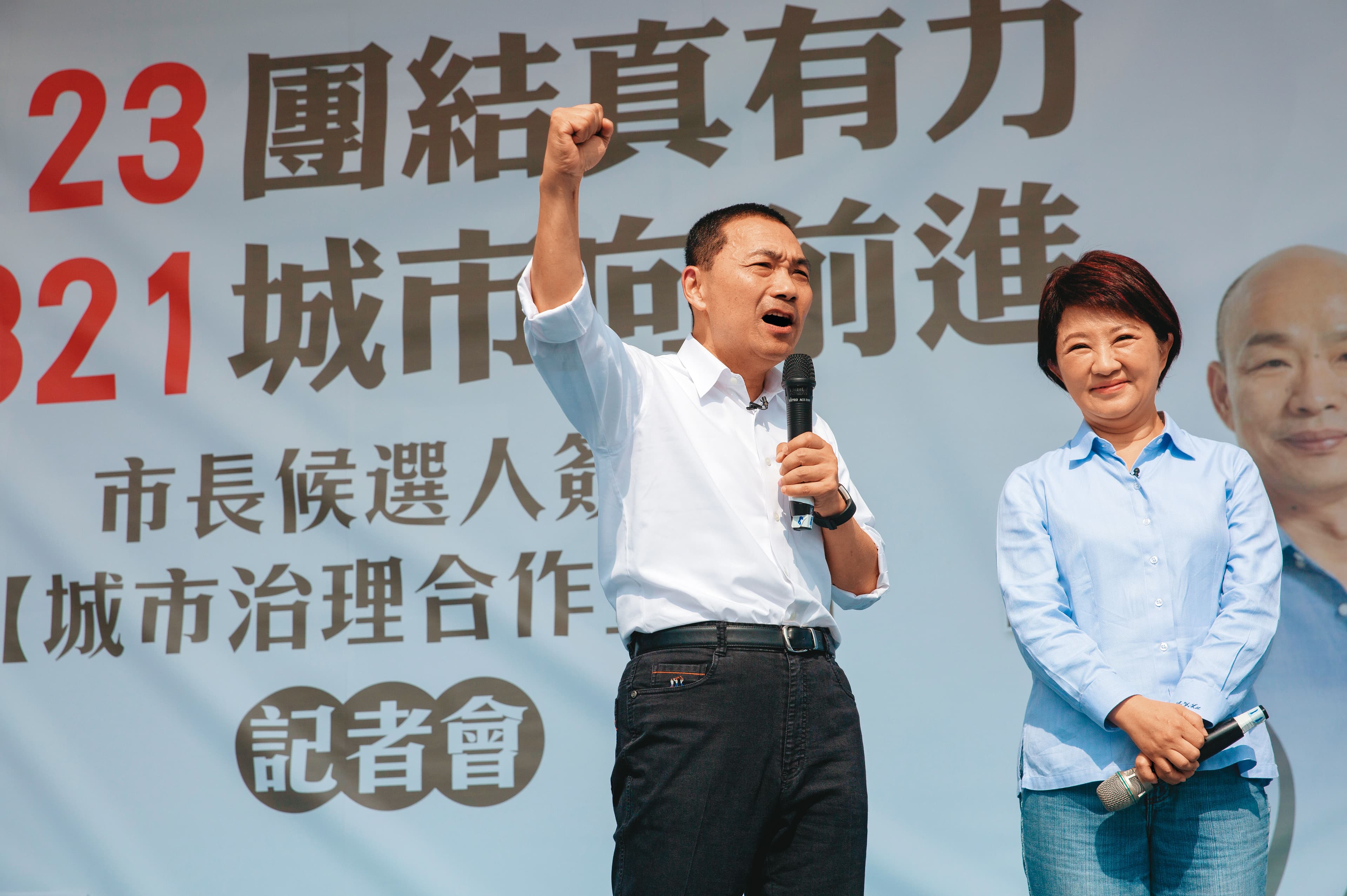 侯友宜(左)被寄望帶領藍軍扛起北部選情,盧秀燕(右)近日也私下表態願當中部的領頭羊。