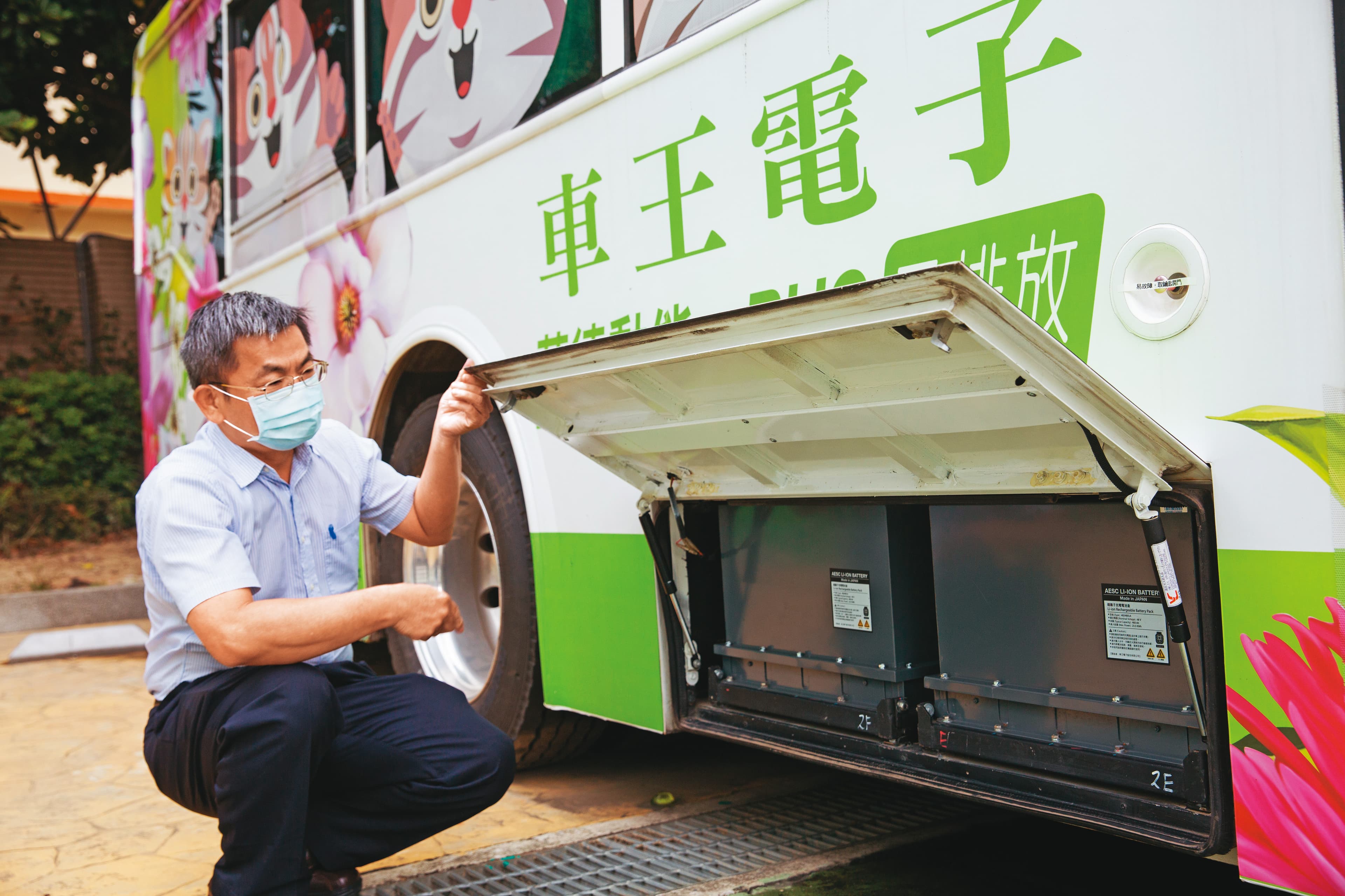 台灣投入電動車電池腳步太慢,目前規模比不上國際大廠,未來必須從新興材料找出突破點。