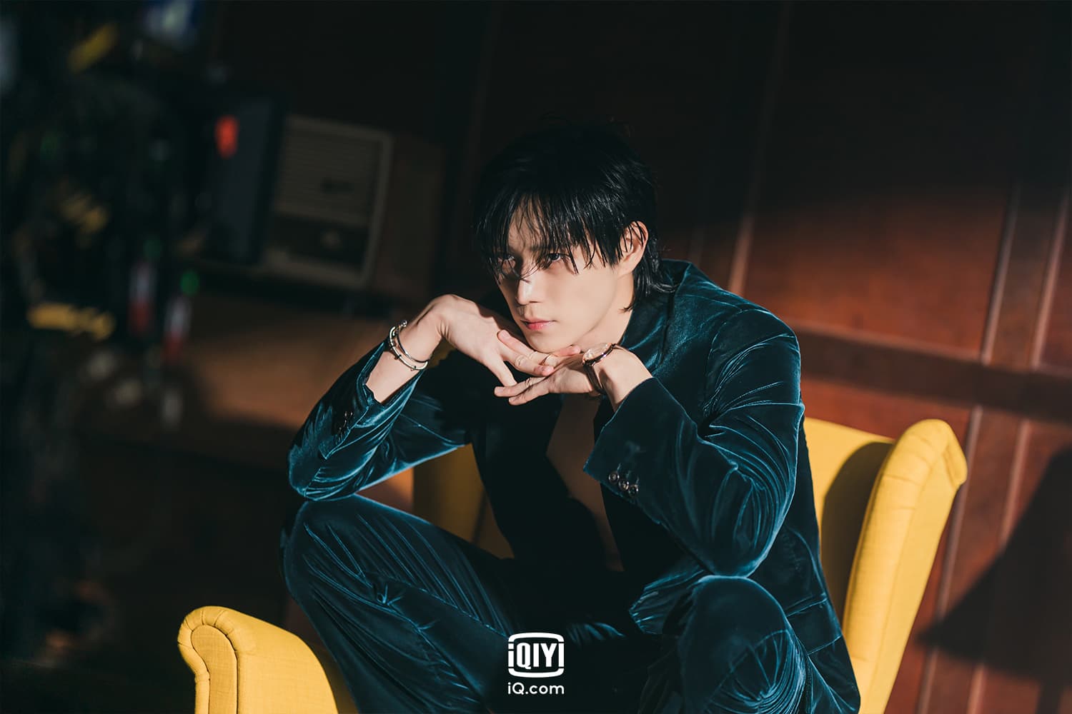 金永大首次擔綱男主角,一度怕詮釋不出頂級明星的氣勢。(愛奇藝國際站提供)