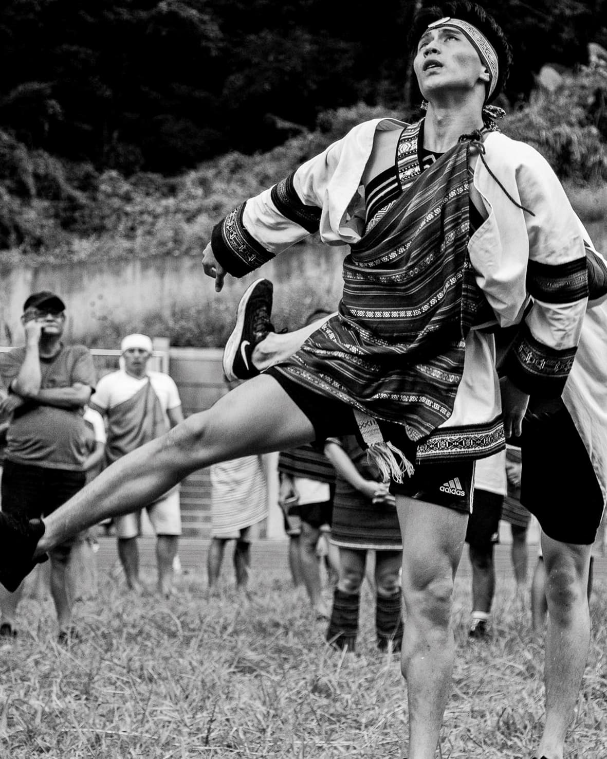 身為泰雅族人,柏霖曾在温嵐發起的「泰雅音樂節」中演出。
