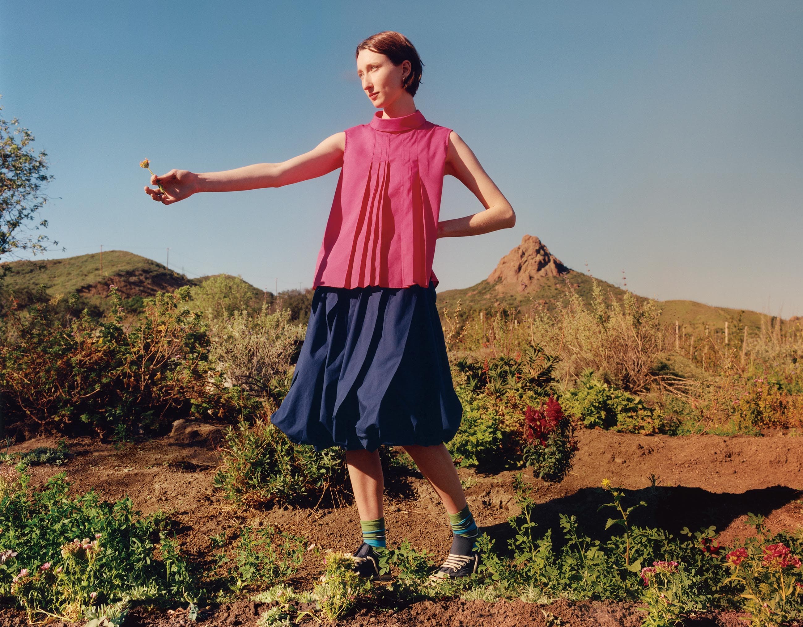 UNIQLO and MARNI無袖打褶上衣NT$990、泡泡裙NT$1,990。(優衣庫提供)