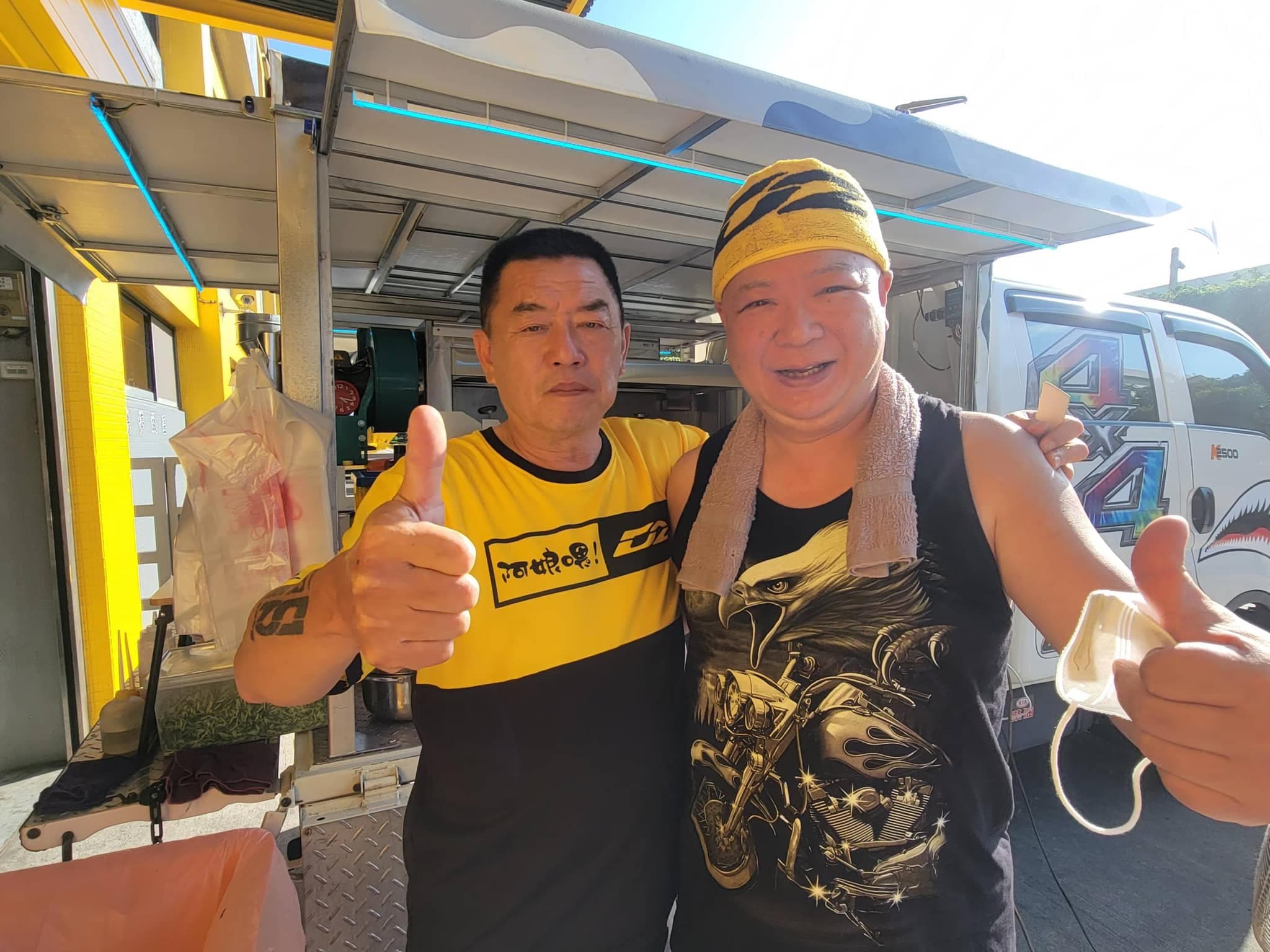 廖老大自認善心不落人後幫助對岸兒童,卻被官方指稱是「刻意醜化中國」,令他憤懣不平。(翻攝廖老大臉書)