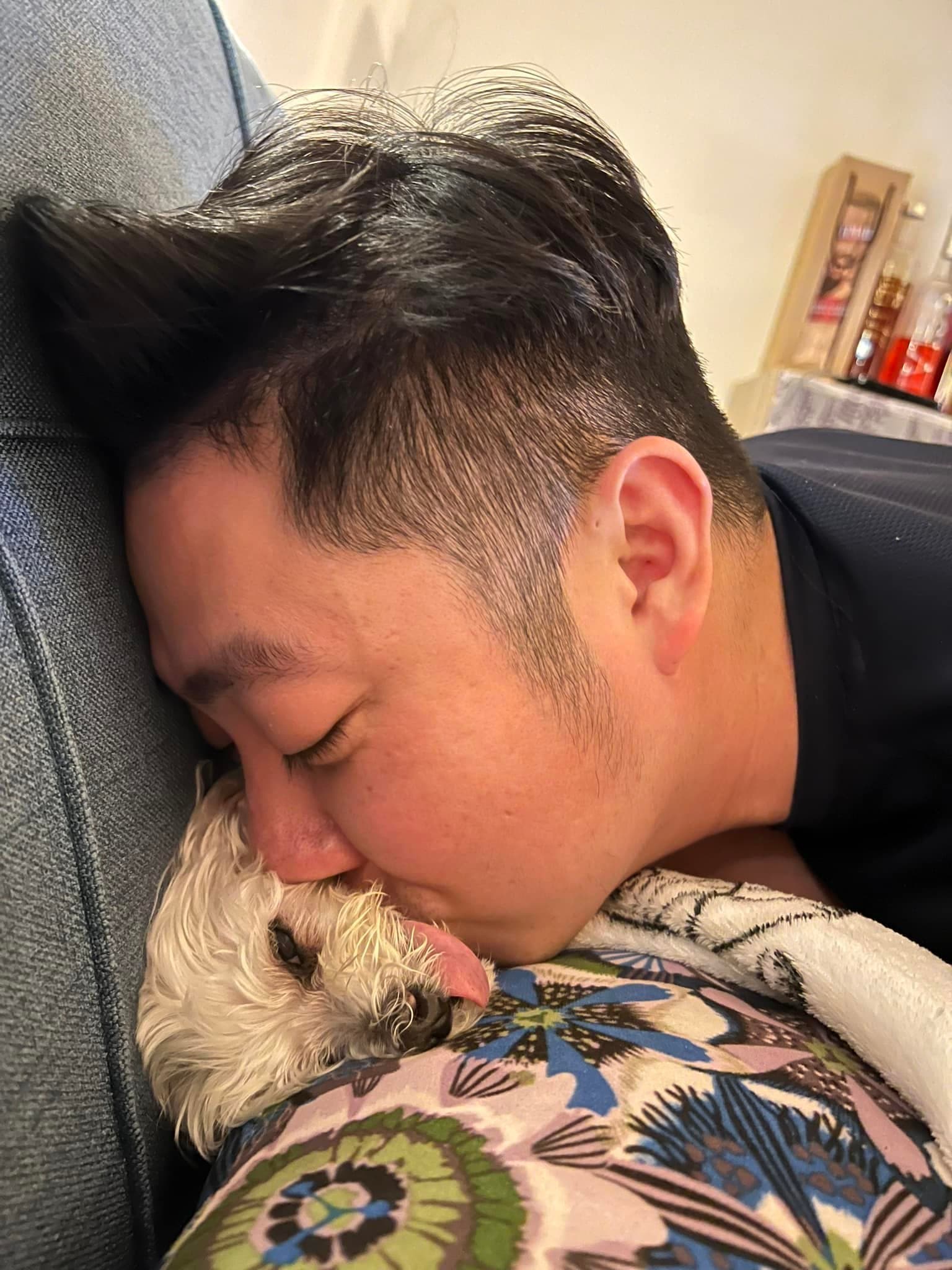 艾成和王瞳的愛犬哈嚕感情也因此升溫。(民視提供)