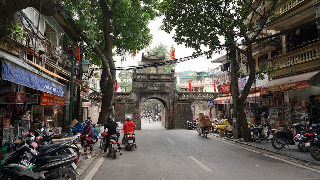 越南河內的老城街景。（公視提供）
