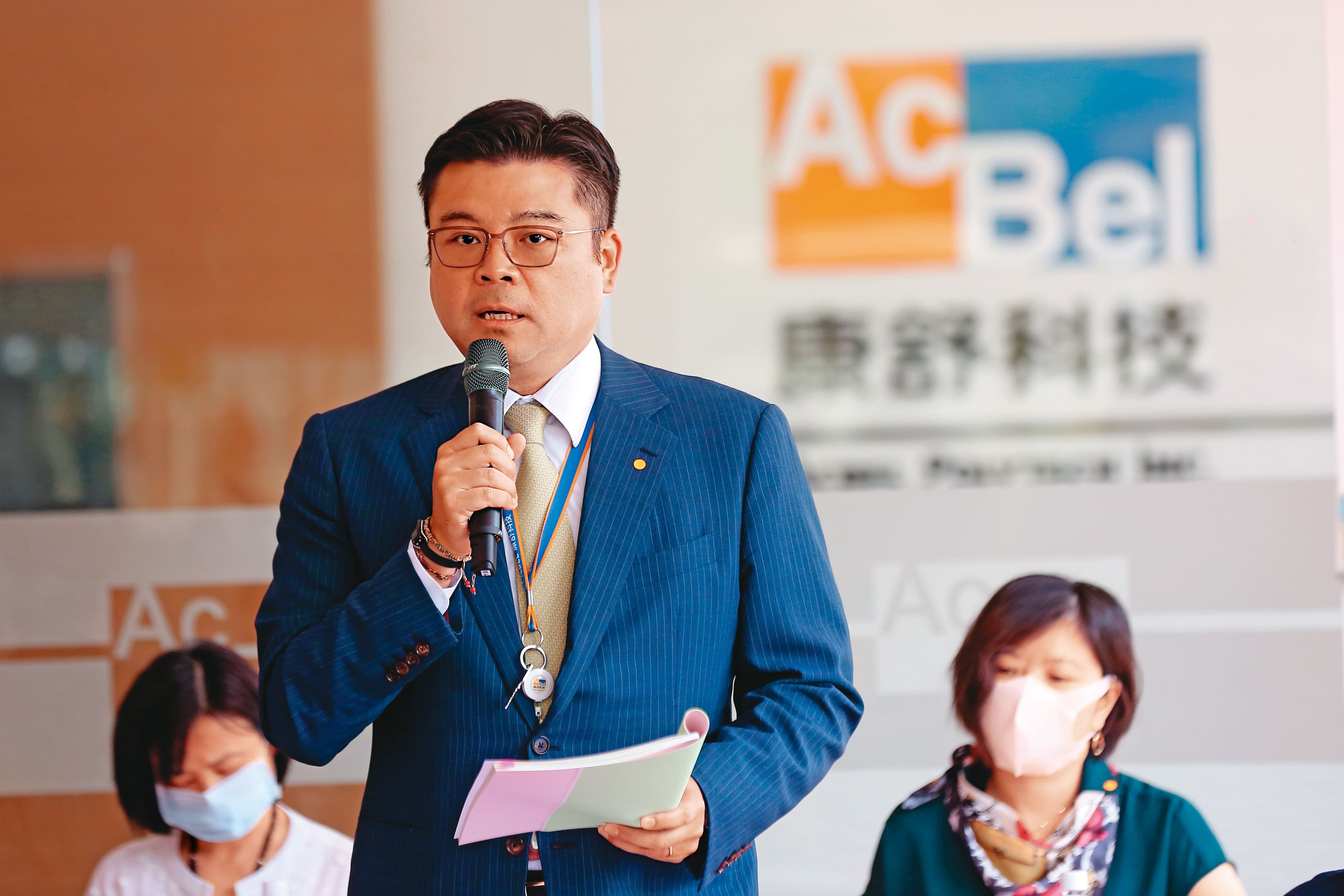 沈軾榮因緋聞離開金寶後,許勝雄獨子許介立(圖)成為準接班人。