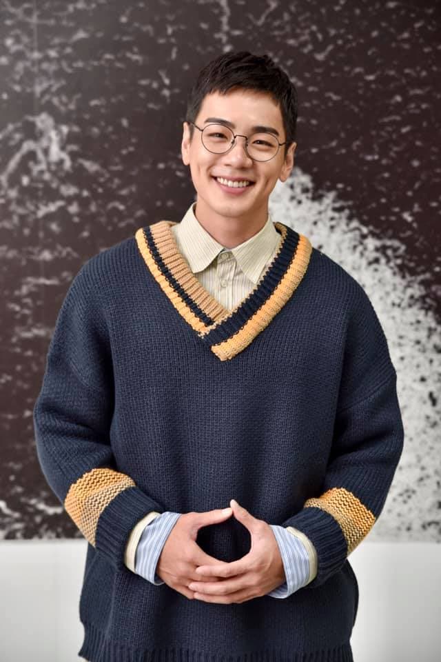 繼師姐宋芸樺後,禾浩辰去年約滿群星瑞智後也自組工作室,規劃自己的演藝事業。(翻攝自禾浩辰臉書)