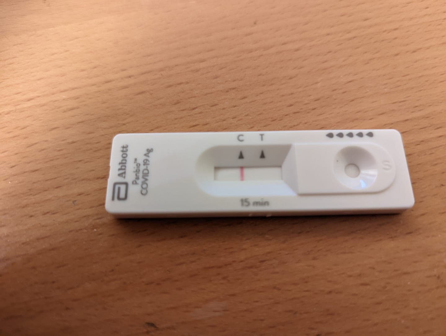 朱學恒在直播後快篩呈現陰性，讓他百思不得其解。（翻攝自朱學恒的阿宅萬事通事務所臉書）